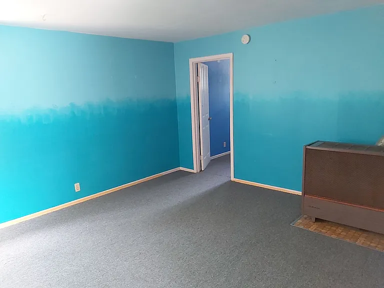 2465 SW Pickford St — Photo 5