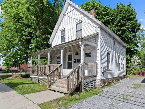 215 School Street, Bennington, VT 05201