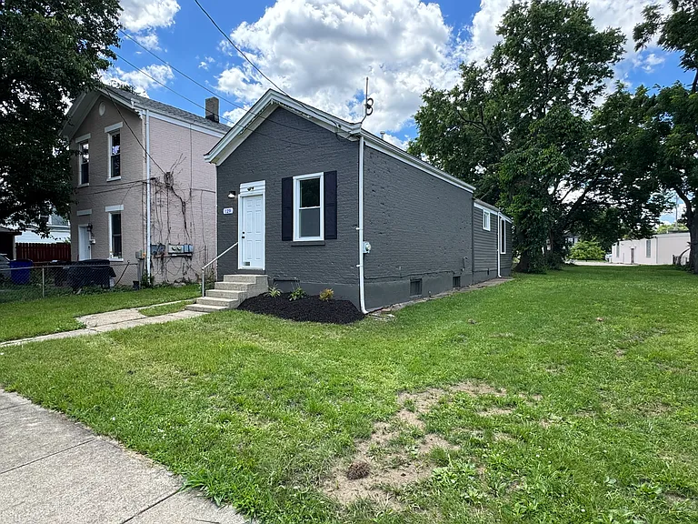 129 Wilson St — Photo 18