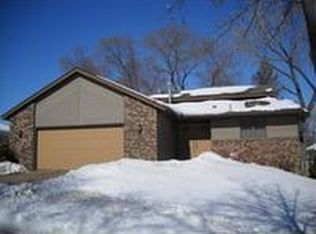 1407 6th St E, Saint Paul, MN 55106