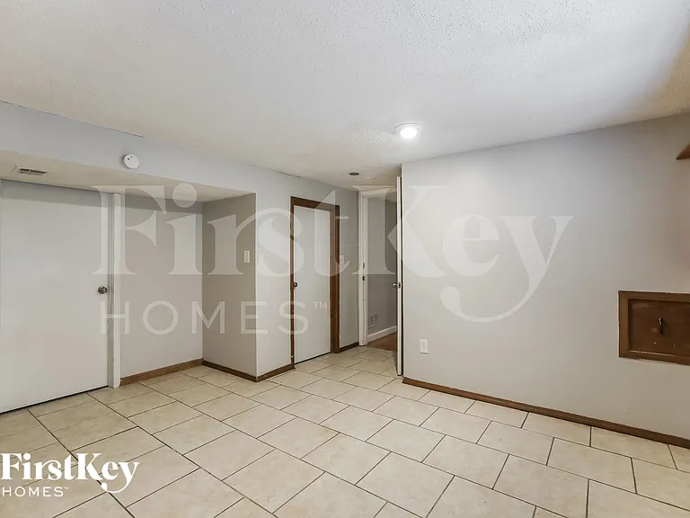 1805 SW Speas Dr — Photo 16