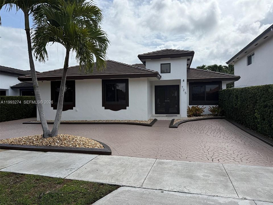 1st image of 725 NW 135th Ct