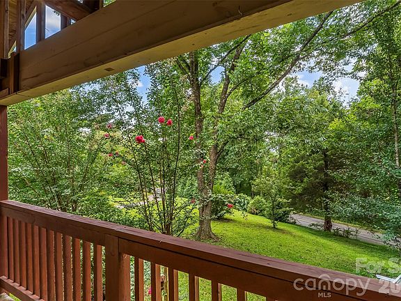 5th image of 230 Johnson Hollow Rd W