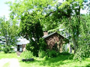 552 Pittstown Rd, Pittstown, NJ 08867