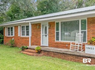 18433 E Illinois St, Robertsdale, AL 36567
