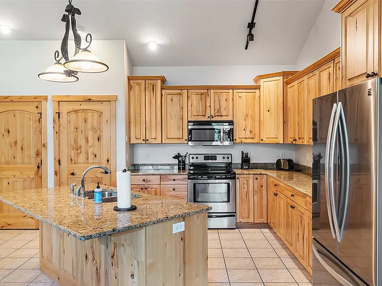 396 N Juniper Bay Rd #12 — Photo 8