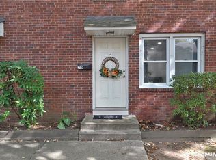 130 Glenbrook Pkwy APT 7D, Englewood, NJ 07631