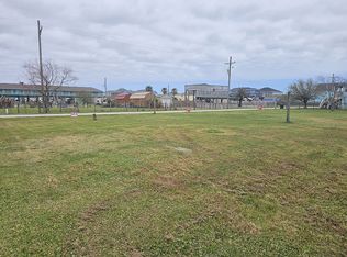 987 Alma, Crystal Beach, TX 77650