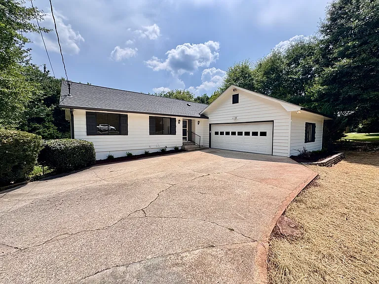3636 Hardy Rd — Photo 1