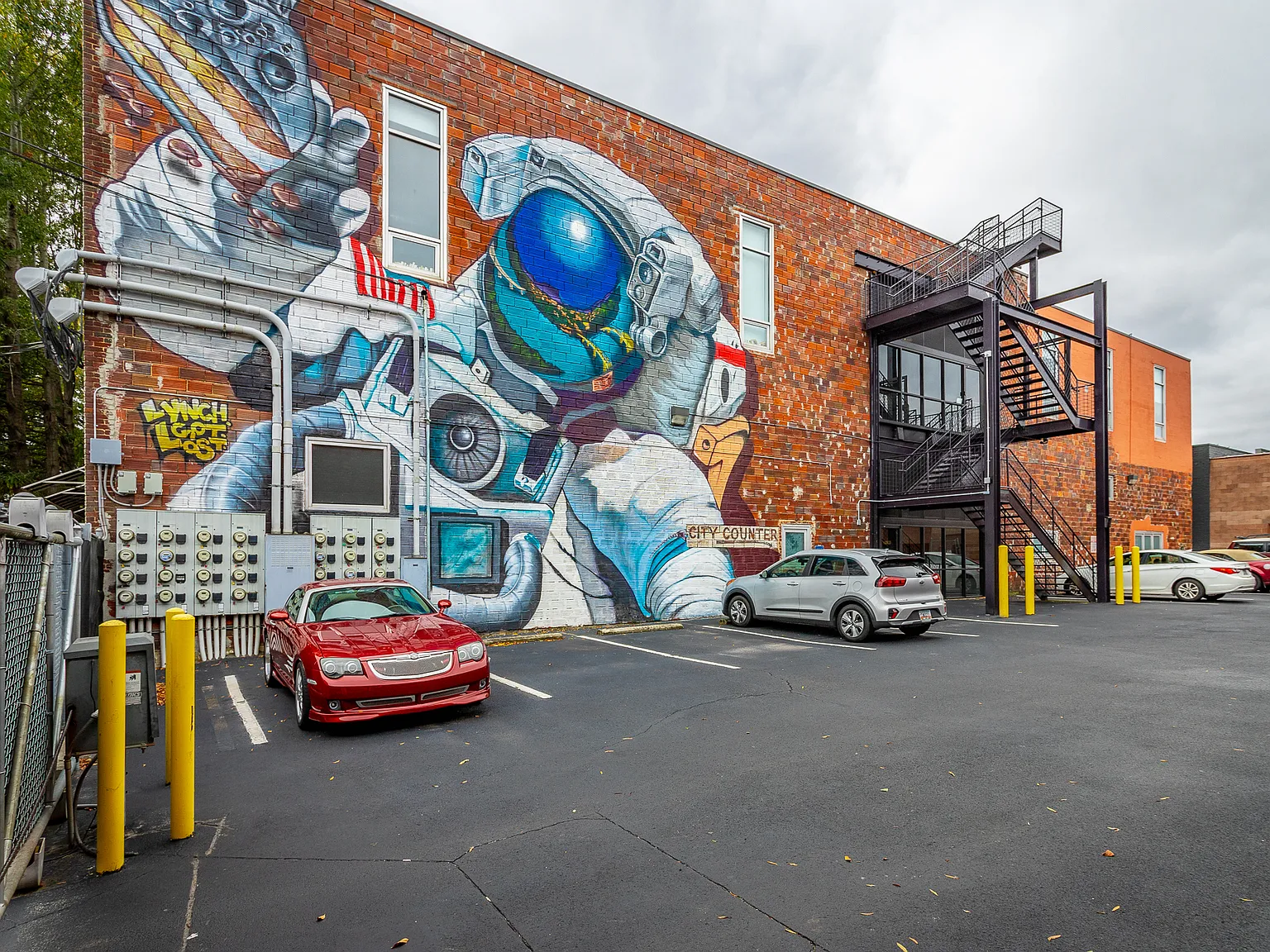 Bread Factory Lofts — Photo 1