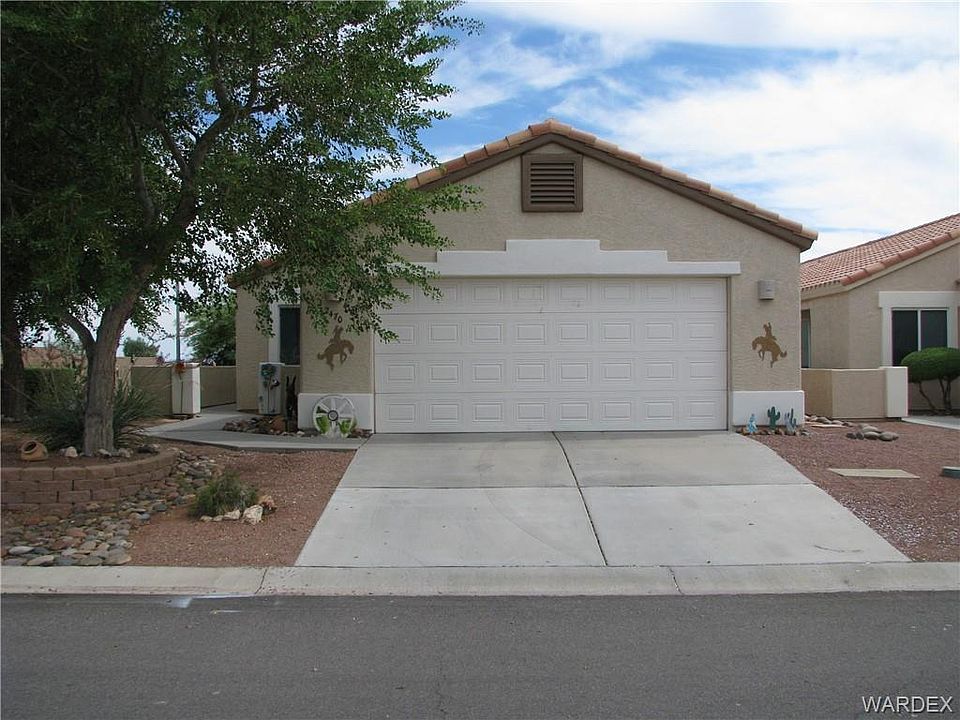 1st image of 2470 Highland Trl