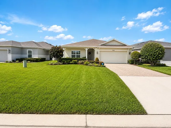 16261 Yelloweyed Dr, Clermont, FL 34714