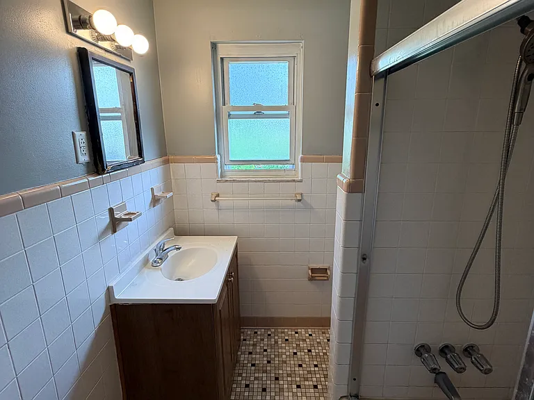 257 Desoto Pl #3 — Photo 6