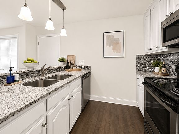 2nd image of 4216 Spring Meadow Ln