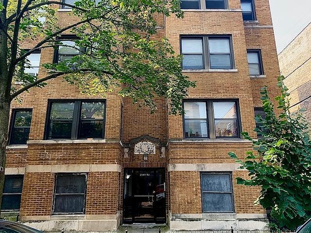 1st image of 2541 W Sunnyside Ave #1