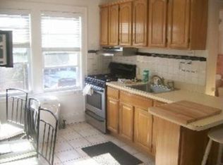 7254 Manse St, Forest Hills, NY 11375