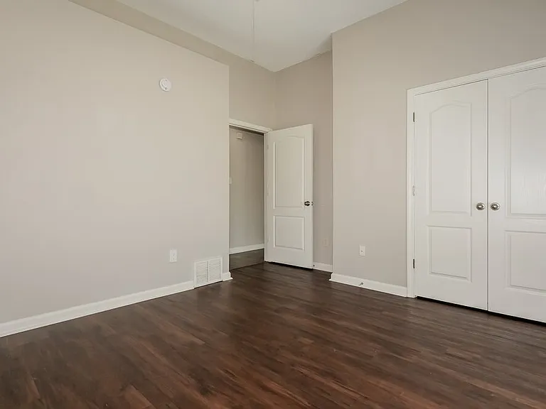 6391 Braybourne Main — Photo 13
