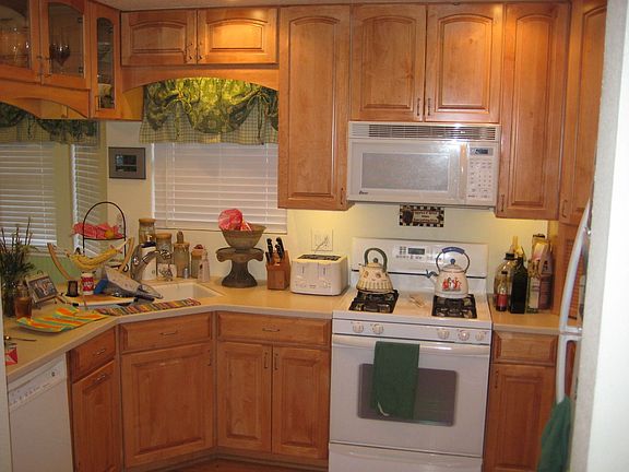 Kitchen with new Kraftmaid