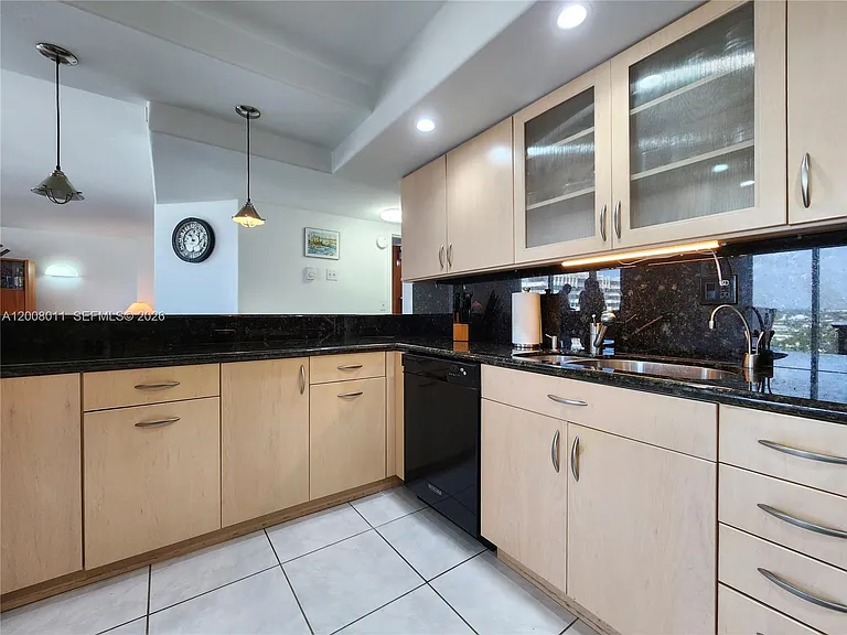 2030 S Ocean Dr #2026 — Photo 11