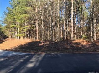 1016 Laguna Ct, Connelly Springs, NC 28612