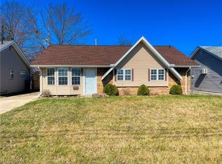 4207 Brockley Ave, Sheffield Lake, OH