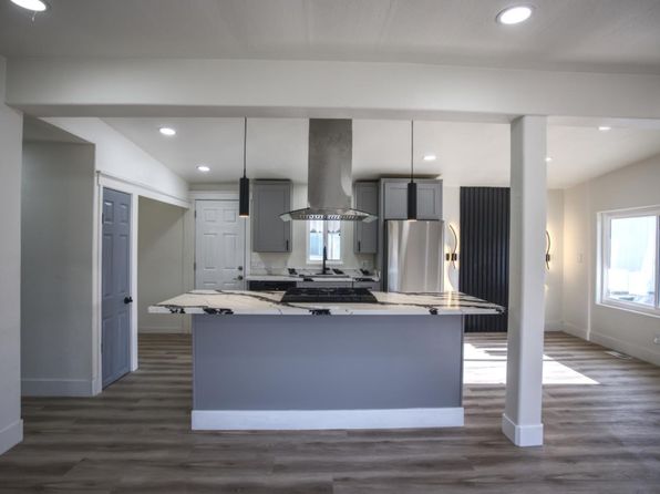 440 Moffett Blvd #61, Mountain View, CA 94043