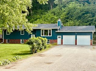 2008 Oak Dr, Missouri Valley, IA 51555
