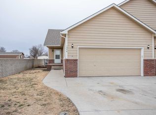 1046 E Karla Ct #1, Haysville, KS 67060