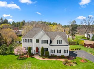 8 Kallander Dr, Southborough, MA 01772