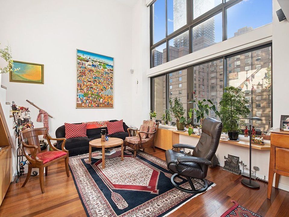 1st image of 161 W 61st St APT 11A