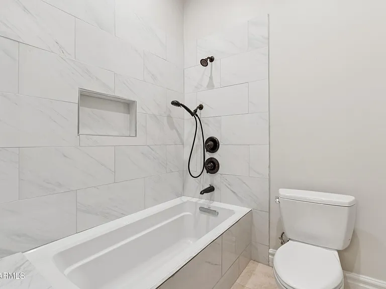 11407 E Bellflower Ct — Photo 24