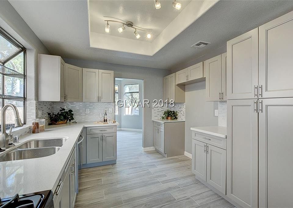 1st image of 3206 Brookfield Dr