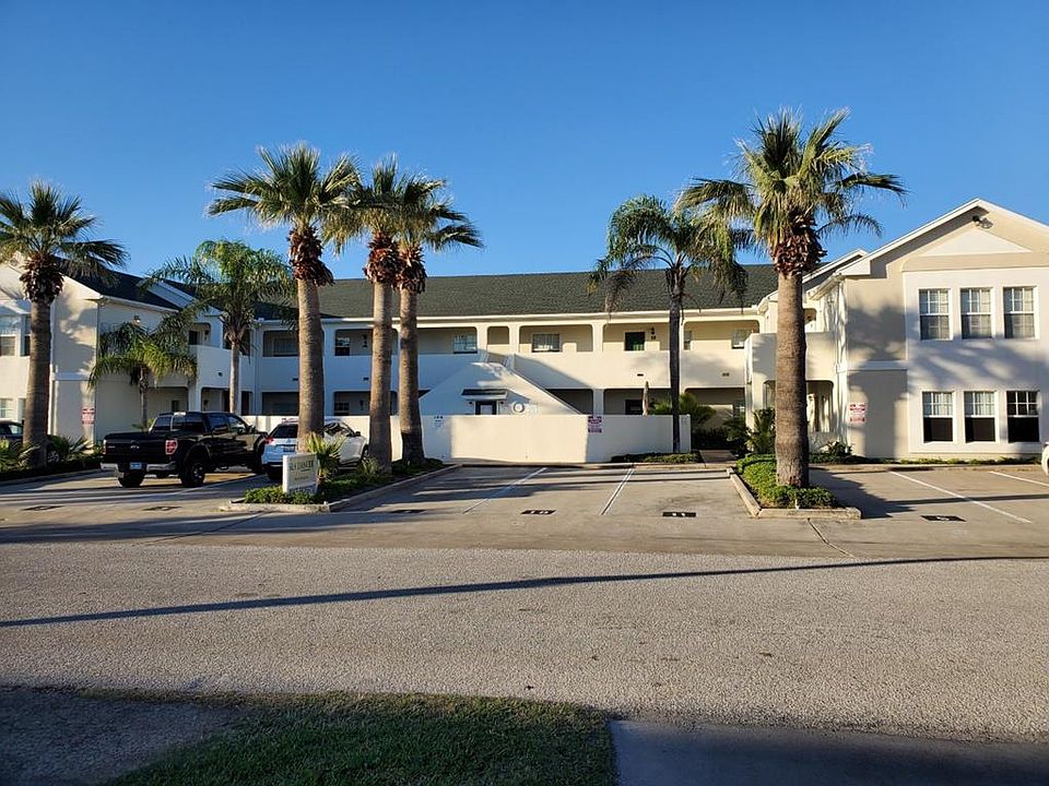 1st image of 124 E Bahama St #5
