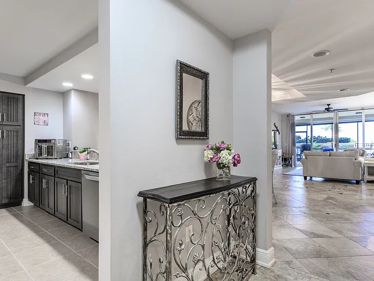 3313 Sunset Key Cir #107 — Photo 19