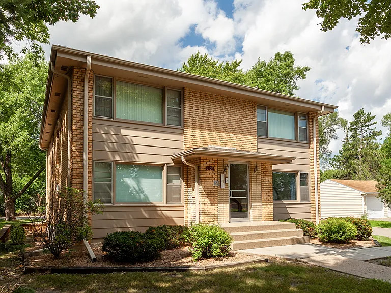 9106 Nicollet — Photo 4
