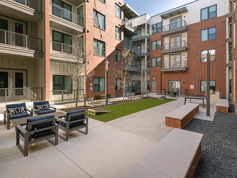 Luxury Community Courtyard