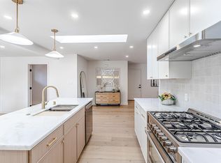 221 Heath St, Santa Cruz, CA 95060