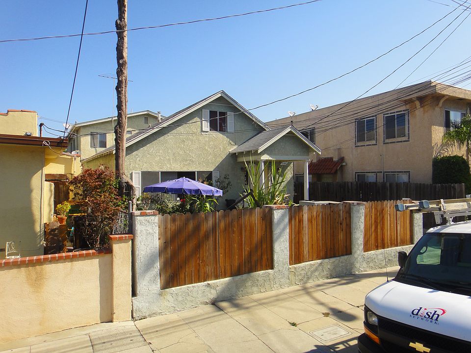 1st image of 546 W 23rd St