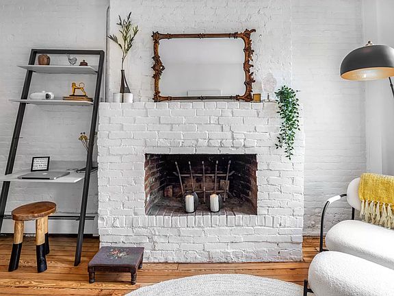 5th image of 115 Charles St APT 10
