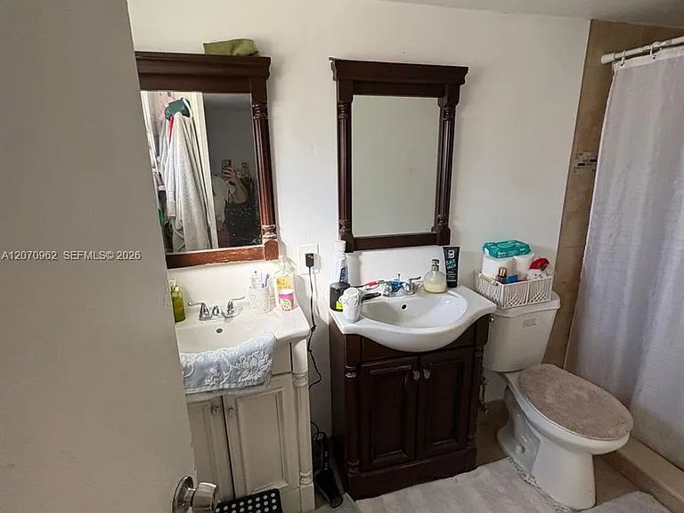 11840 NE 19th Dr #14 — Photo 10