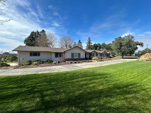 1665 Chris Ln Photo 1 1665 Chris Ln Photo 1