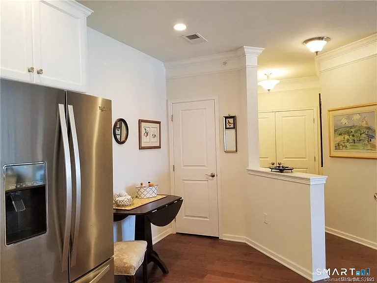 424 Center Meadow Ln #424 — Photo 4