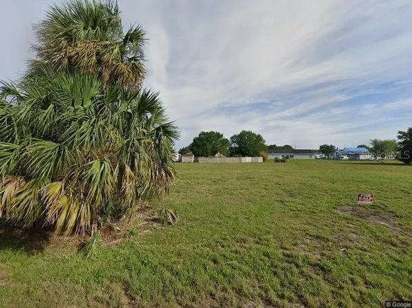 6233 Oak Ln, Sebring, FL 33876