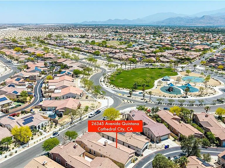 26345 Avenida Quintana — Photo 30