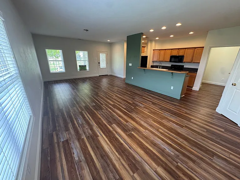111 Hatleyberry St — Photo 5