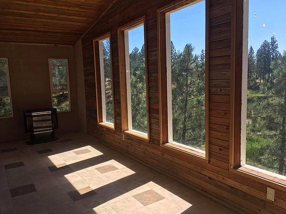 Huge south facing sun porch