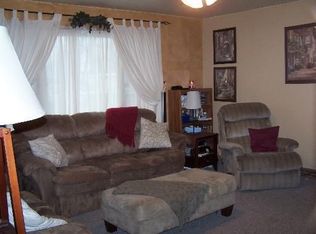 30 Marnel Rd, Montgomery, IL 60538