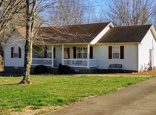 317 Jack Porter Rd, Lafayette, TN 37083
