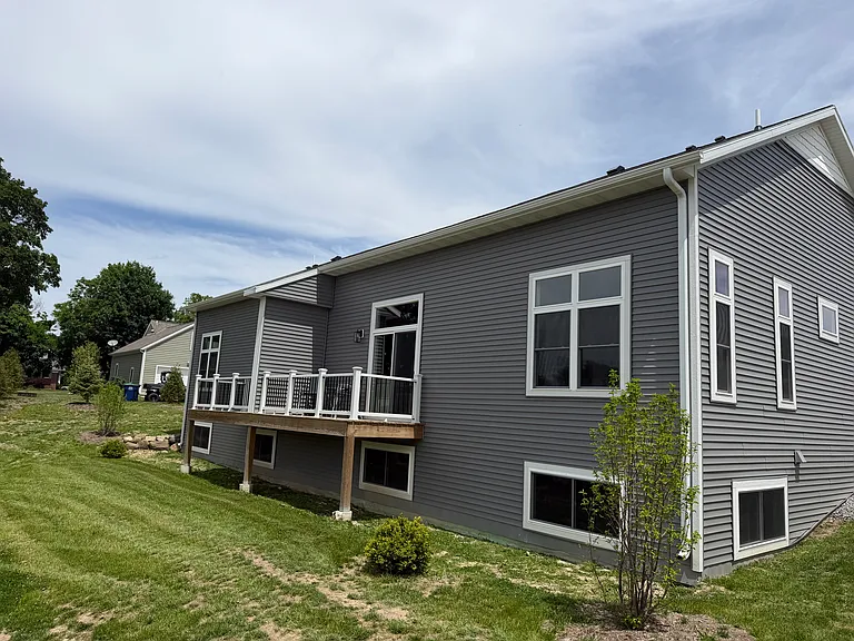 110 Edenview Dr #1 — Photo 2