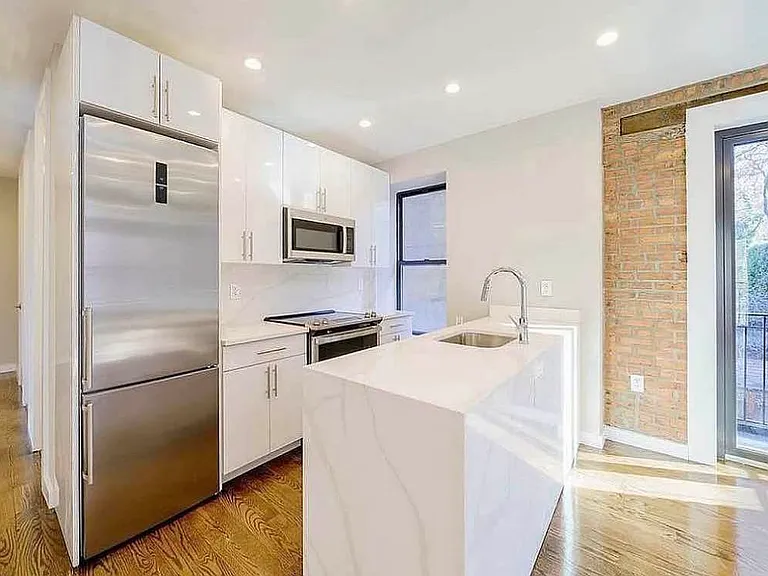 332 E 19th St #3S — Photo 6